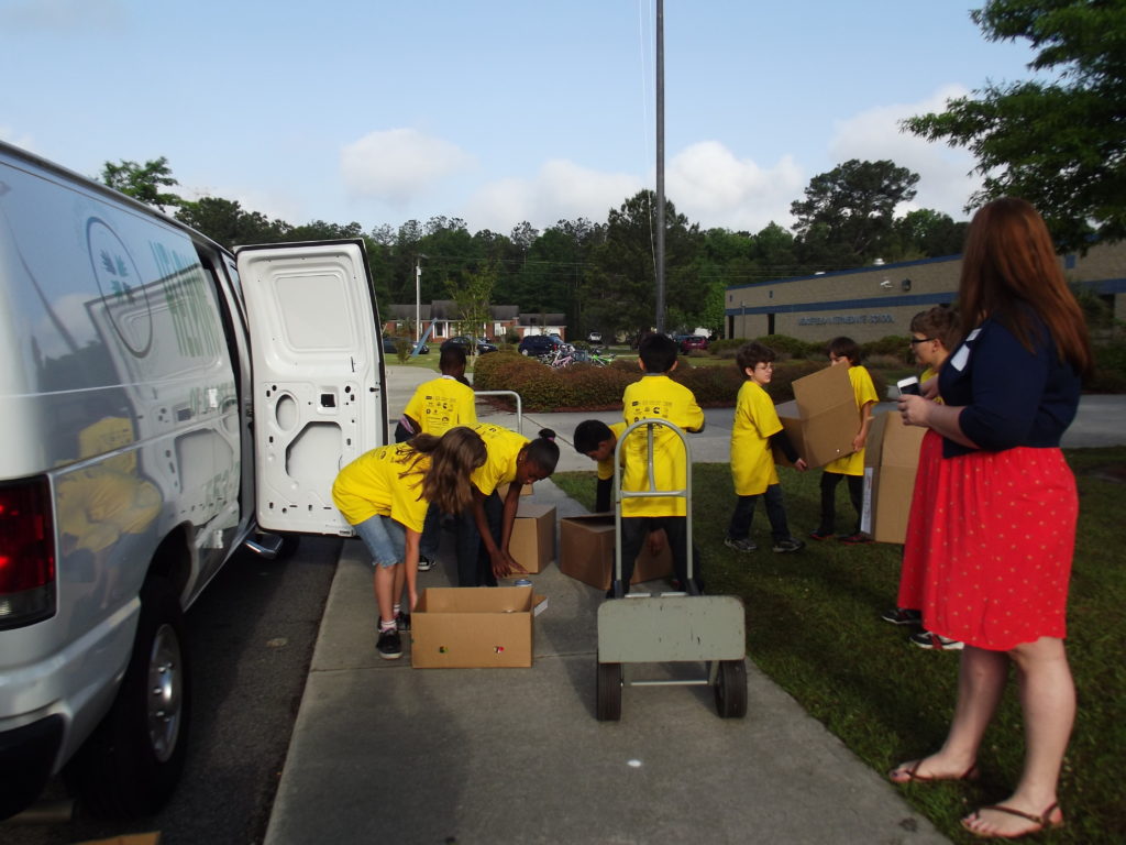 Sedgefield Intermediate School Food Drive