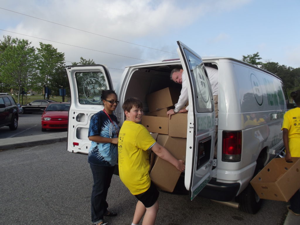 Sedgefield Intermediate School Food Drive