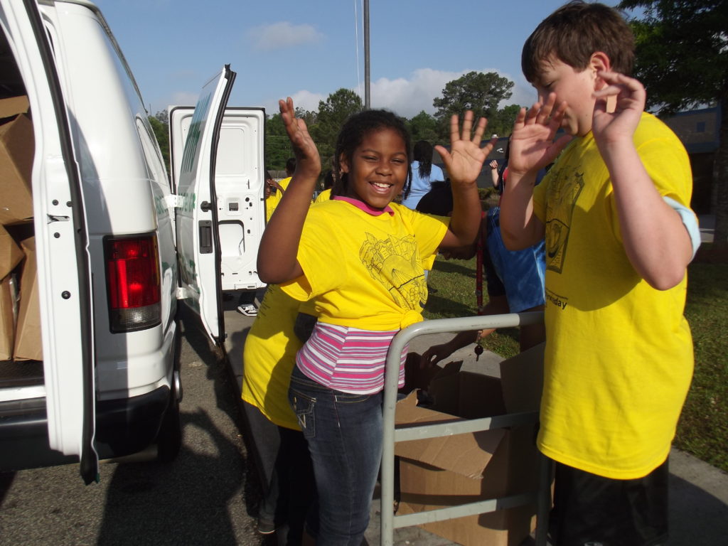 Sedgefield Intermediate School Food Drive