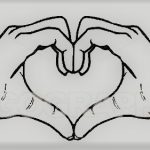 heart-hands_gg69840857